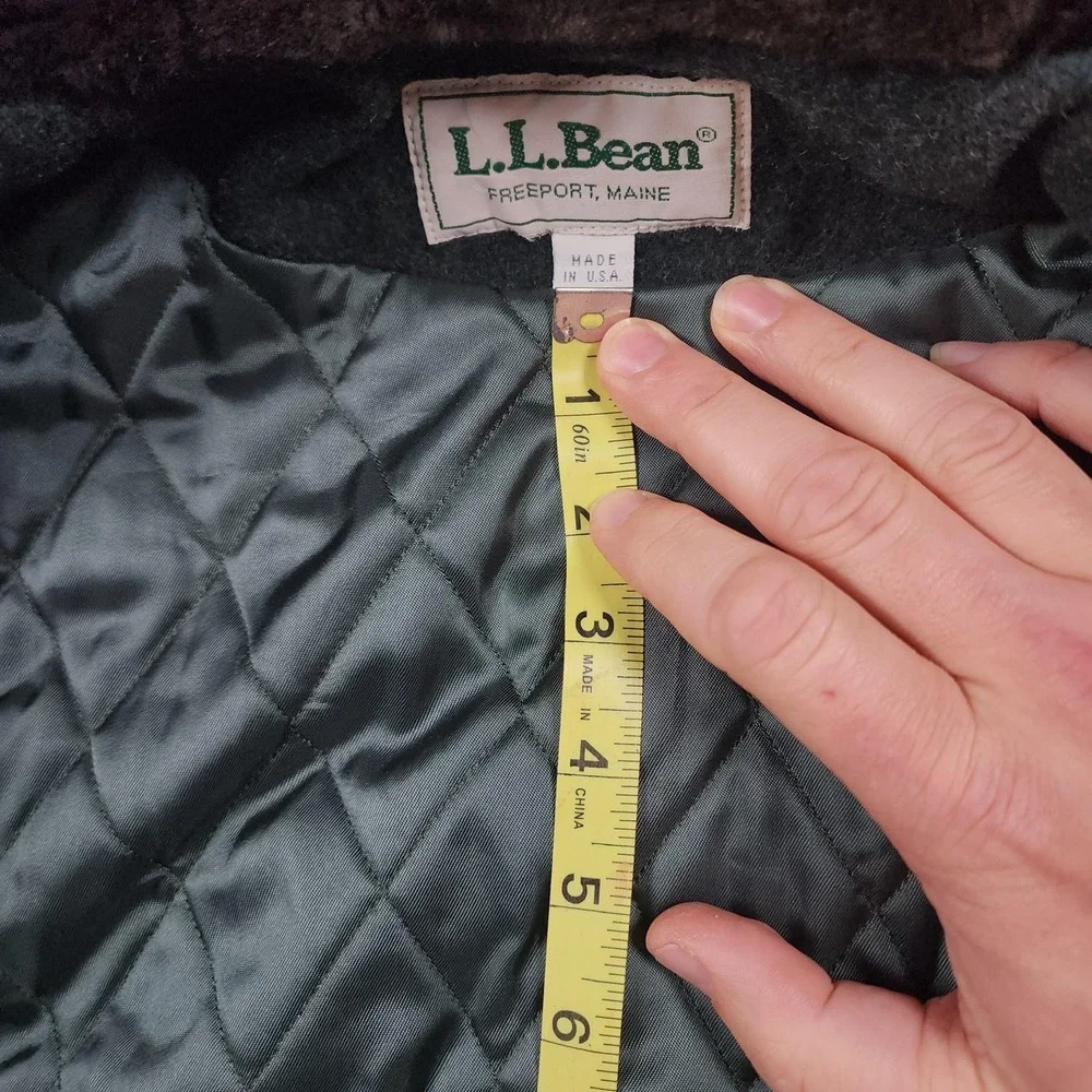 Vintage LL Bean Coat Womens 8 Green Wool Hooded Toggle Fur Trim Lined Long - Picture 11 of 15